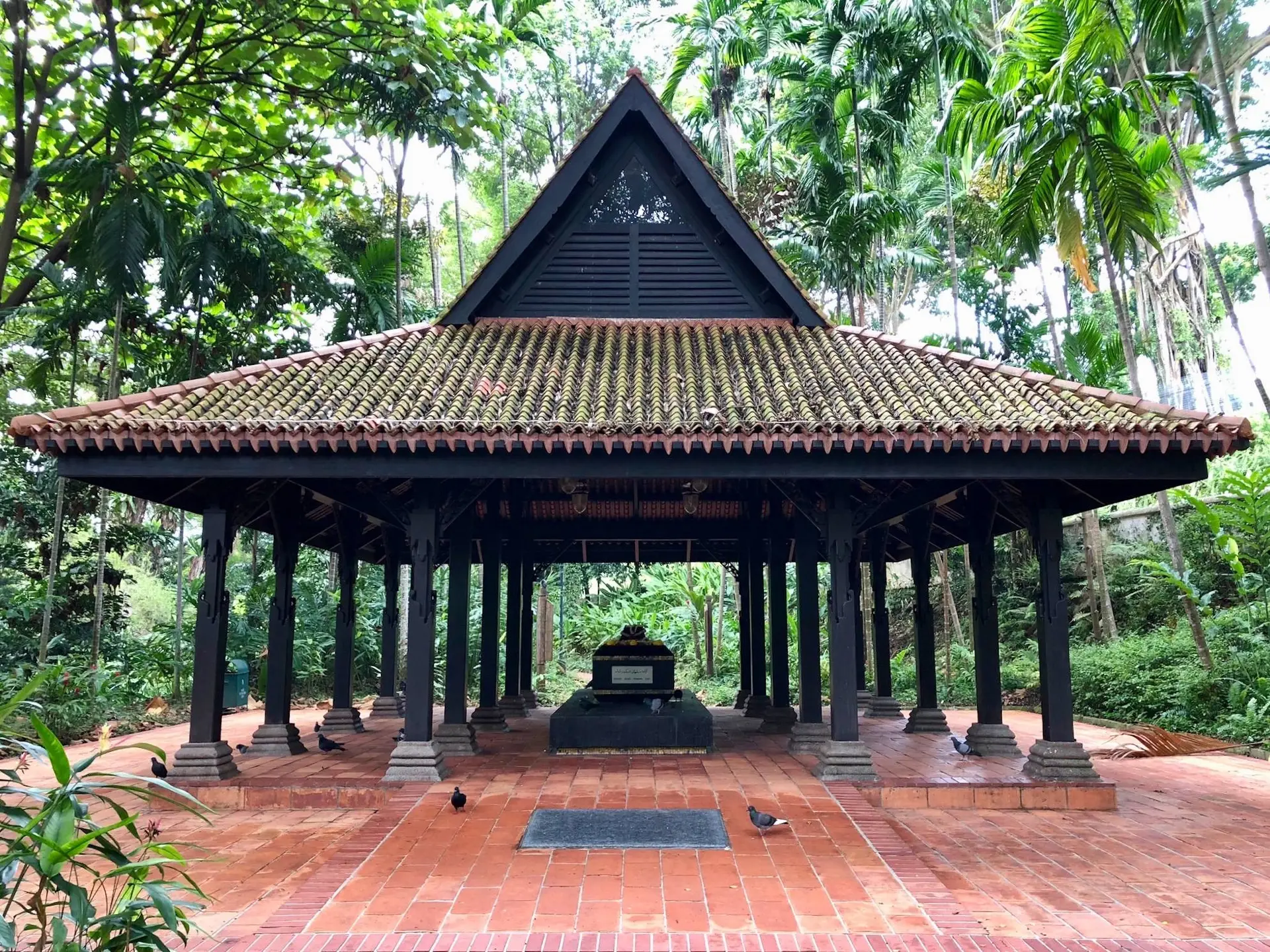 케라맛 이스칸다르 샤(Keramat Iskandar Shah)