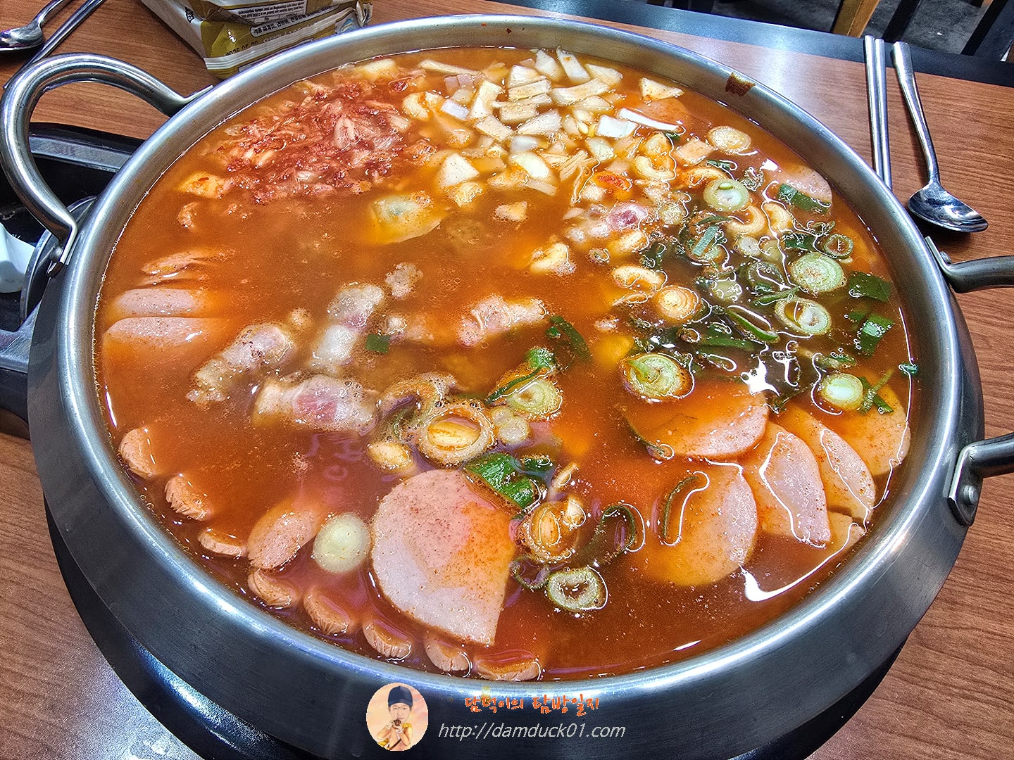 섞어부대찌개
