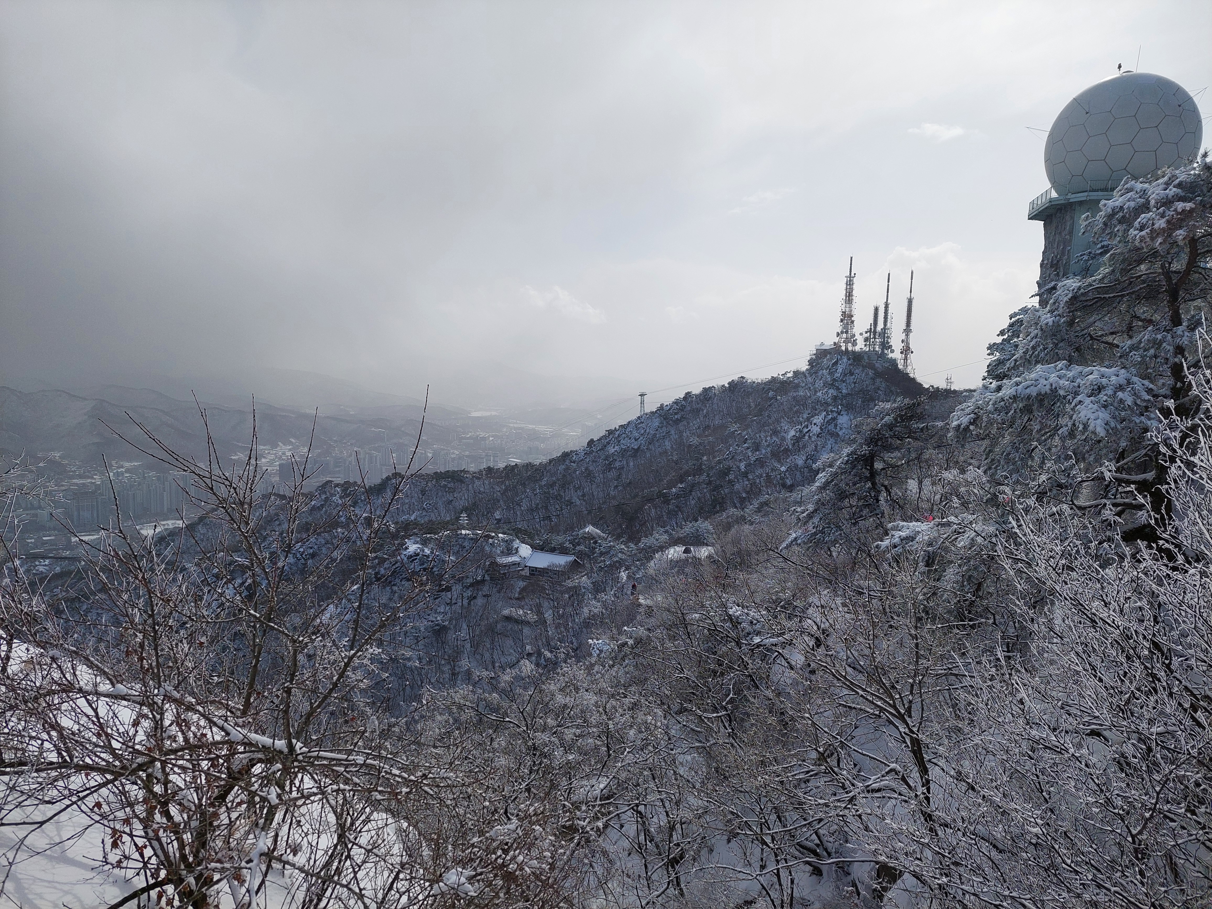 관악산