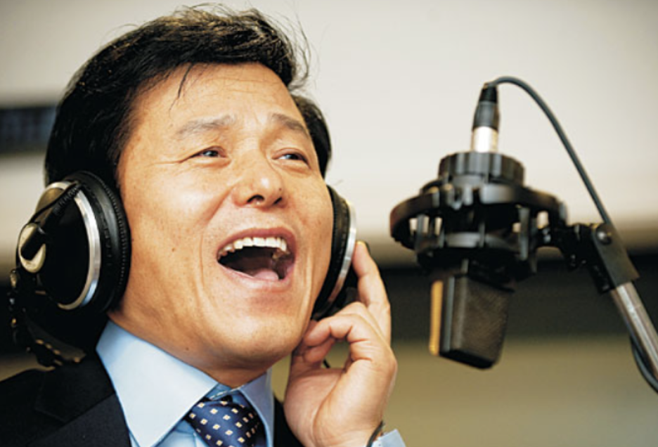 구창모 최근 노래하는 모습