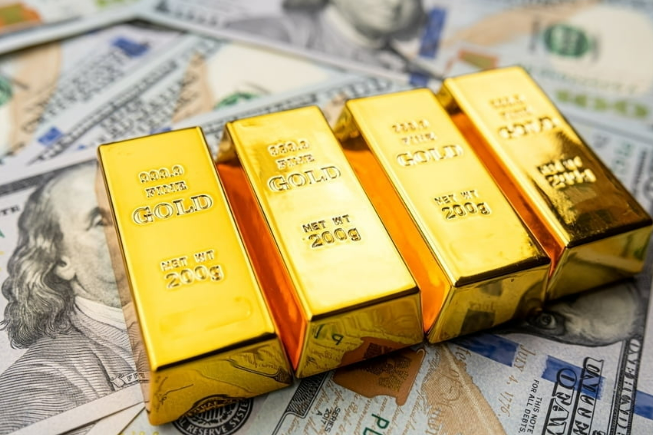 2025년 금값 상승과 금테크 투자 전략 전망