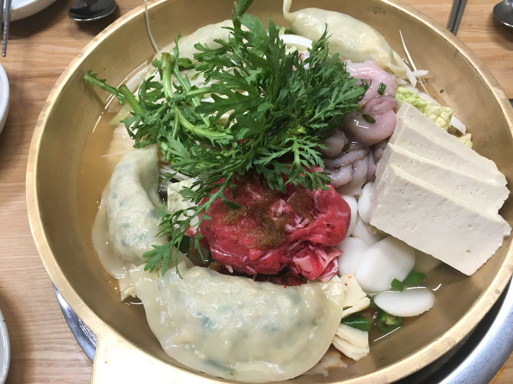 평가옥 만두전골