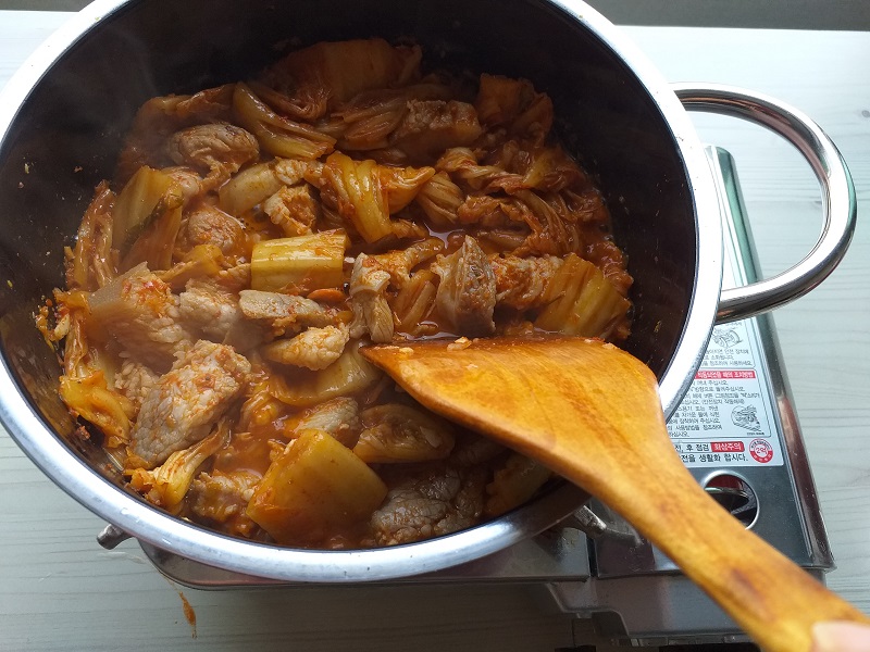 김치찌개 맛있게 끓이는 법