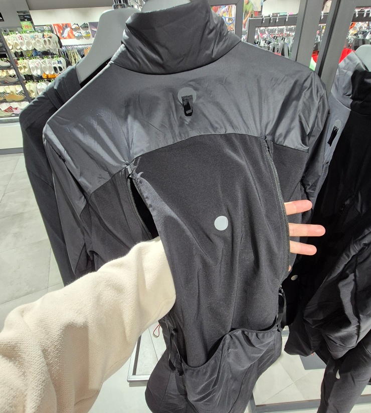 등판 벤틸레이션 러닝 자켓 