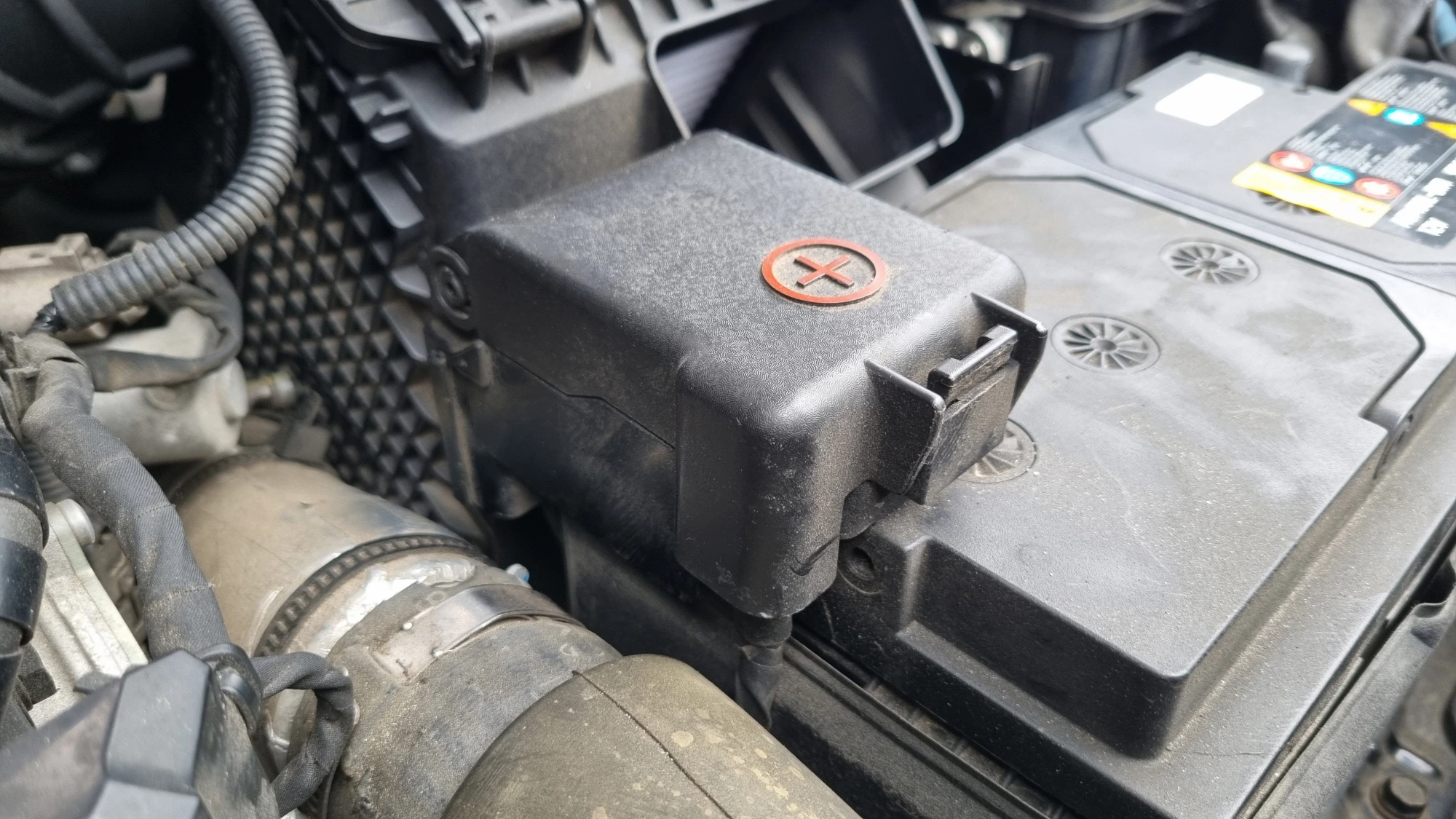 배터리 플러스 단자