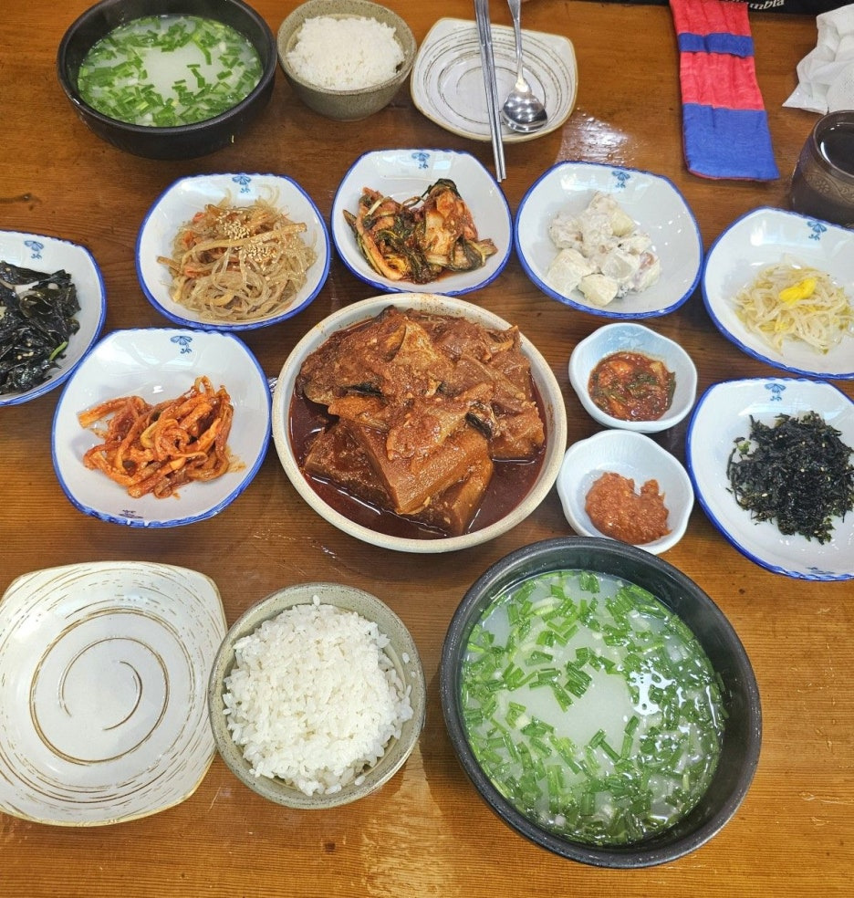 부산 섬진강 재첩국 맛집