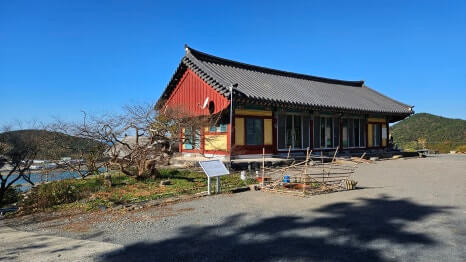 태안 태국사 : 호국의 염원과 안흥진성 서해의 절경이 만나는 숨은 명소