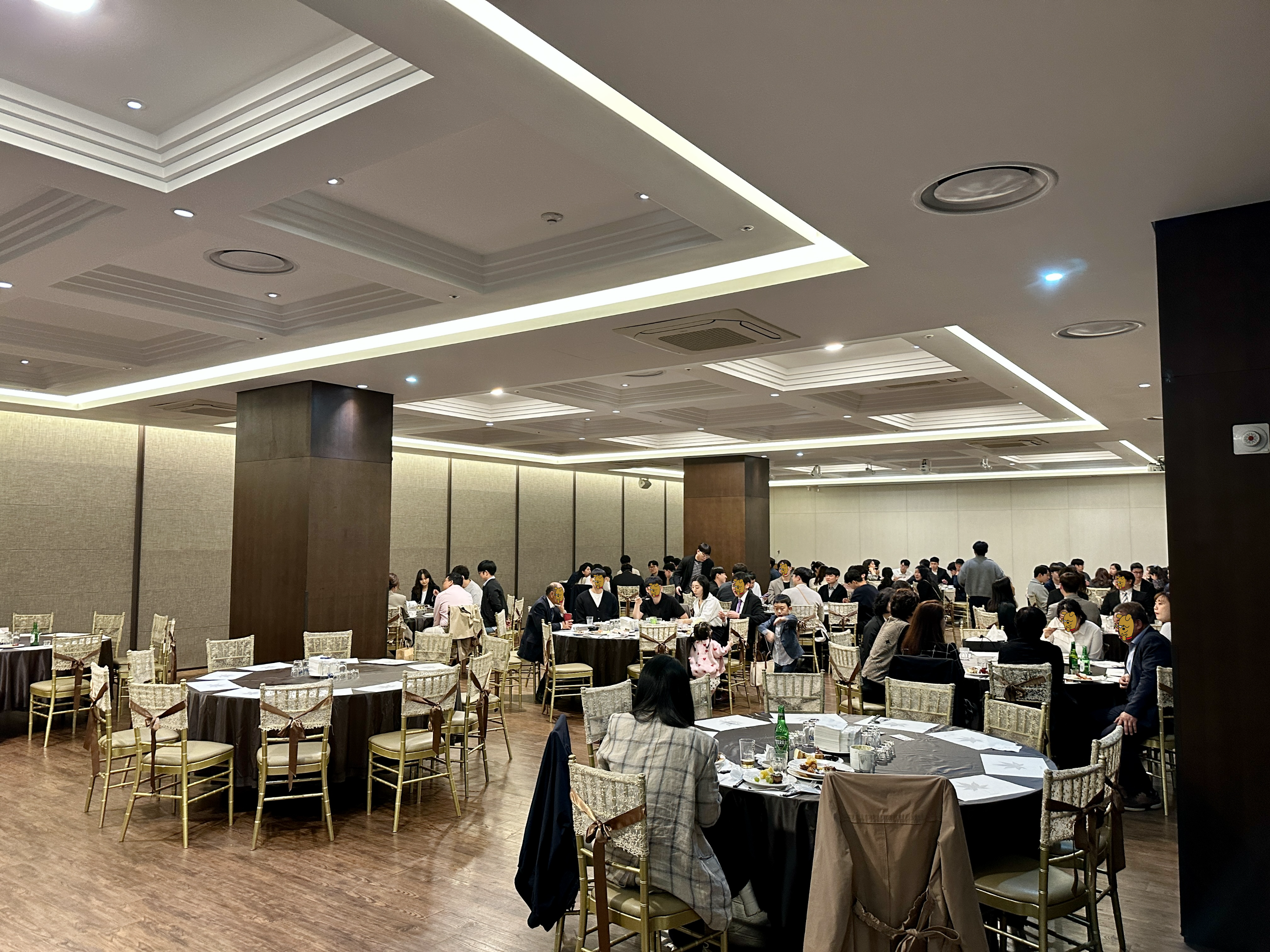 아만티호텔 웨딩홀 부페