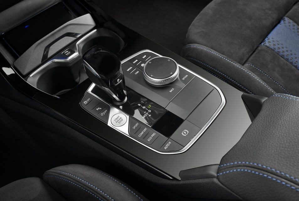 2025 BMW 1시리즈 페이스리프트 120i M135i 가격표 제원은?출고기간까지 정리