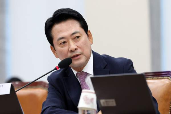 이 대통령 국무회의 공개 논란 총정리｜생중계 중단 요구 반박&middot;장관 발언 논란&middot;레드팀 뜻&middot;국무회의 영상
