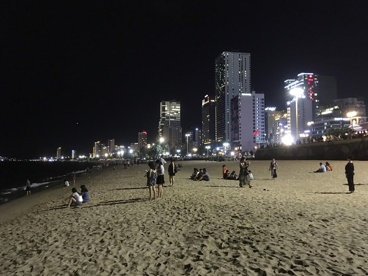 나트랑 시내 쩐푸 해변