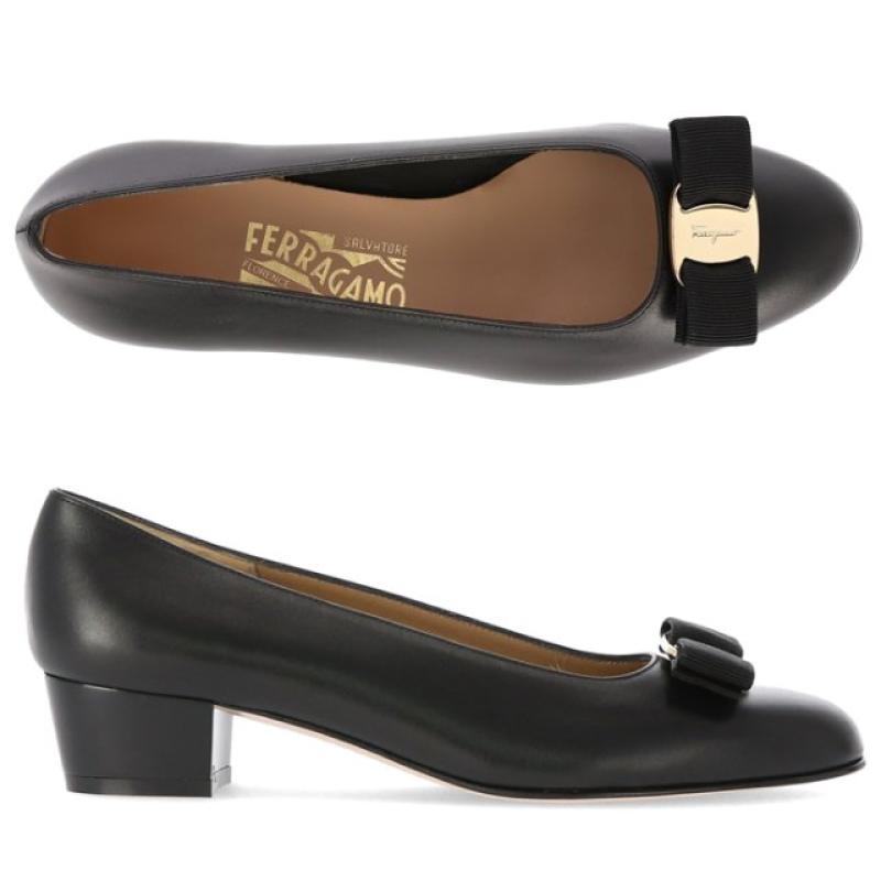 살바토레페라가모 펌프스 바라 무광 여성구두 vara 0574571