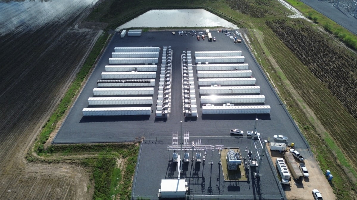 미국 텍사스 남부에 위치한 100MW 규모의 첫 번째 프로젝트 ESS 설비.