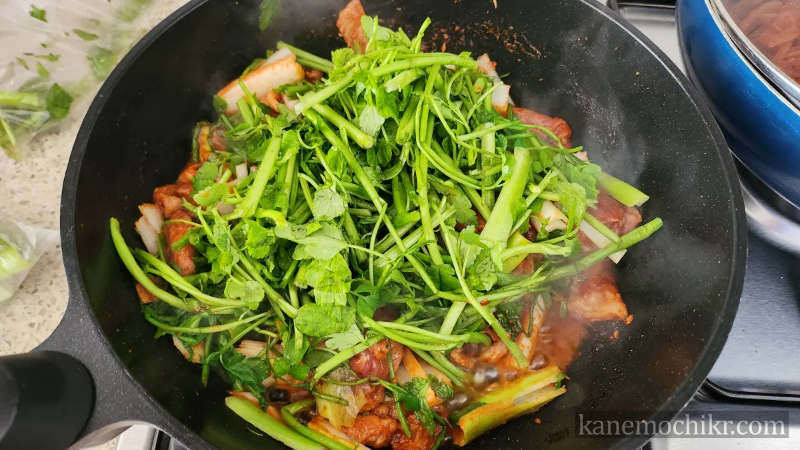 마니라-제육볶음