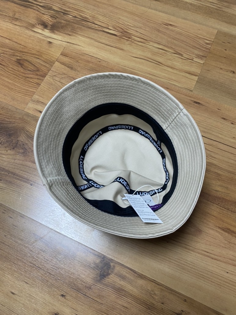 루오에스펙 오버핏 라인 버킷햇 베이지