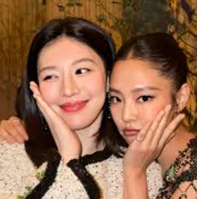 샤넬 중고 2001 크롭 재킷 사러 가기