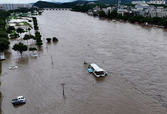 마포구 재난재해 예비비 줄여 대통령 흉상 세우나