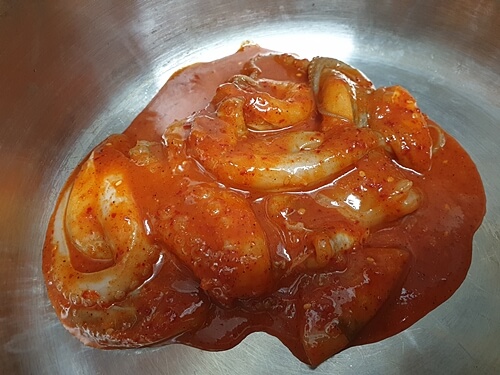 해동된 쭈꾸미볶음