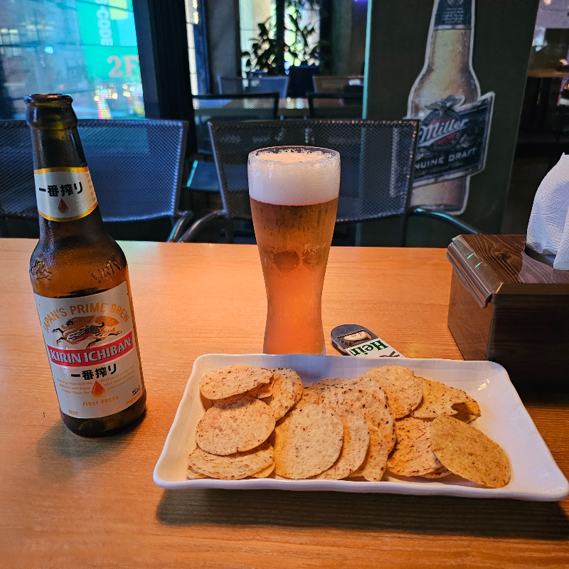 7시 이전 입장하면 나쵸 서비스