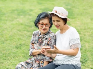 (왼) 더불어민주당 소속 정원오 서울 성동구청장 -출처: 한겨레- / 1월 27일 임시공휴일 지정 공유일 확정