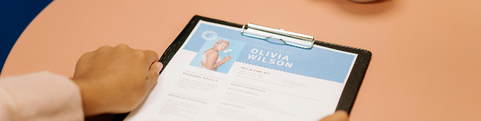 중장년 구직자 이력서 작성: 필수 내용과 주의사항, 꿀팁