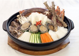 비브리오 패혈증 주의보! &ldquo;덜 익힌 해산물 위험해요&rdquo; 증상과 예방법