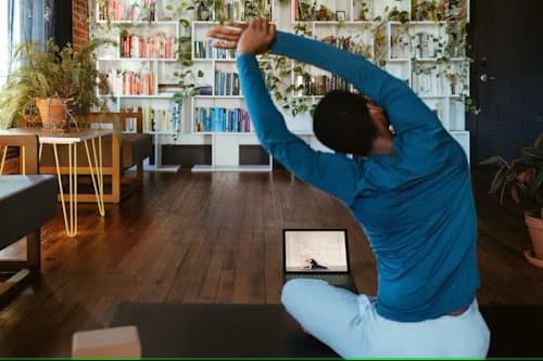 필라테스와 디지털 웰니스: 온라인 클래스의 성장