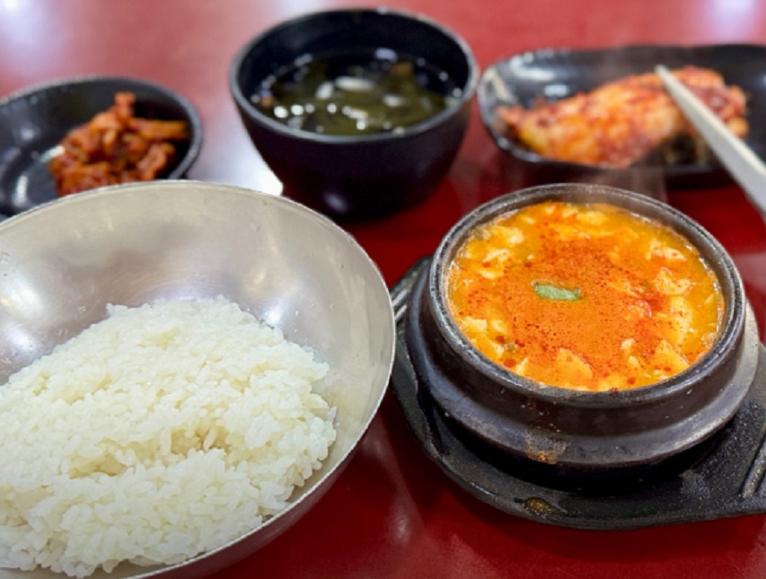 생활의달인-부산-45년-순두부집-돌고래순두부