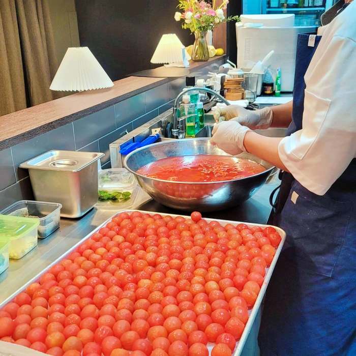 토요일은 밥이좋아 서울숲 성수 흑돼지 스테이크 맛집 제주 돼지 프렌치렉 바질 라자냐 레드향 카프레제 성게 우니 파스타 서울 핫플 6미 토밥 좋아 추천 방송정보