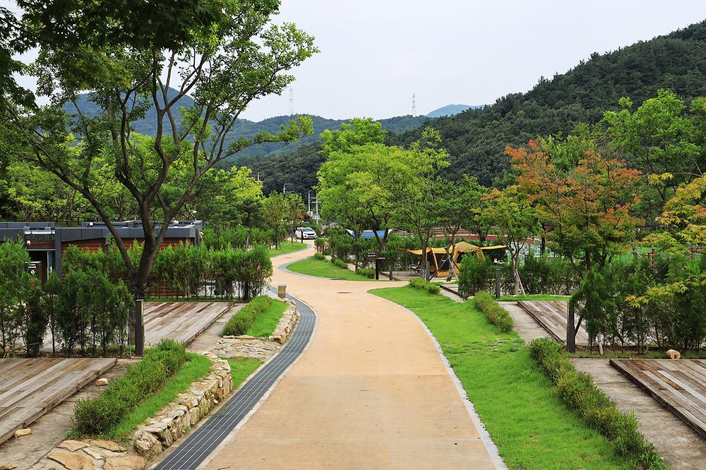 전라북도 김제 모악산 캠핑파크 소개