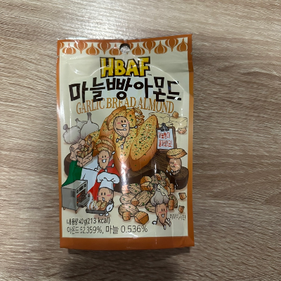 HBAF 마늘빵아몬드 제품사진