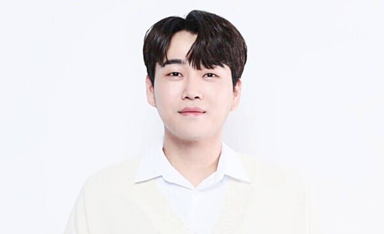 가수-황영웅