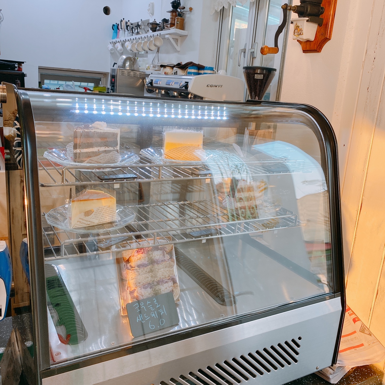 강화도 영흥궁 카페주택