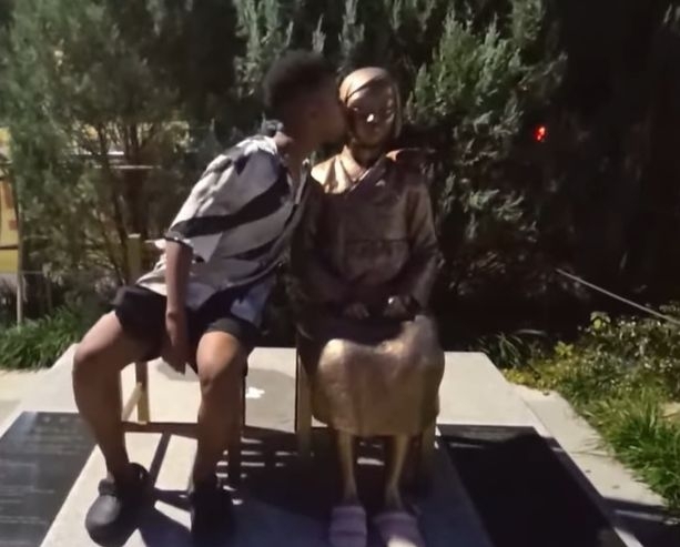 조니 소말리 관련 사진