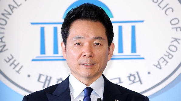 장성민 국회의원 정치 경력