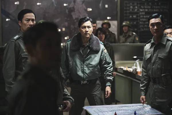 이태신 역의 정우성