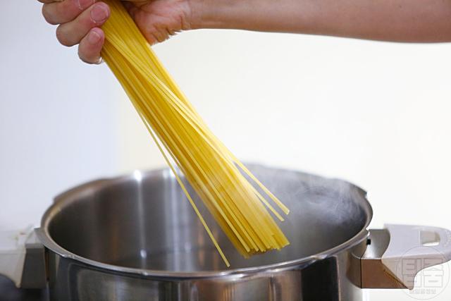 파스타 면 양 재는법 스파게티 1인 양 100g