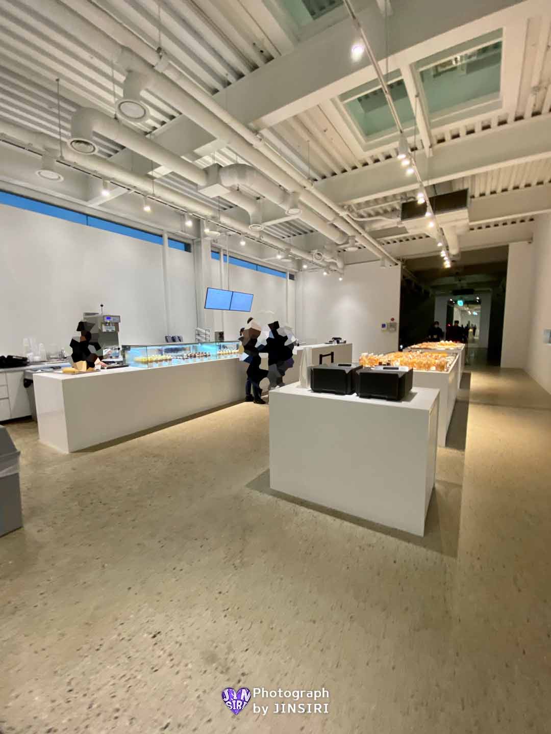 ํฌ๋ ๋ฆฌ์ ๋นต