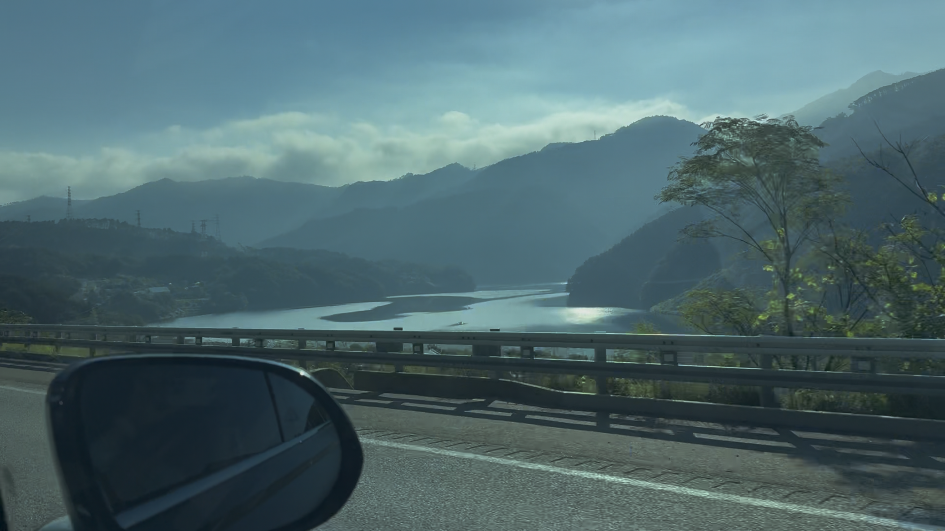 서울-양양 고속도로 달리며