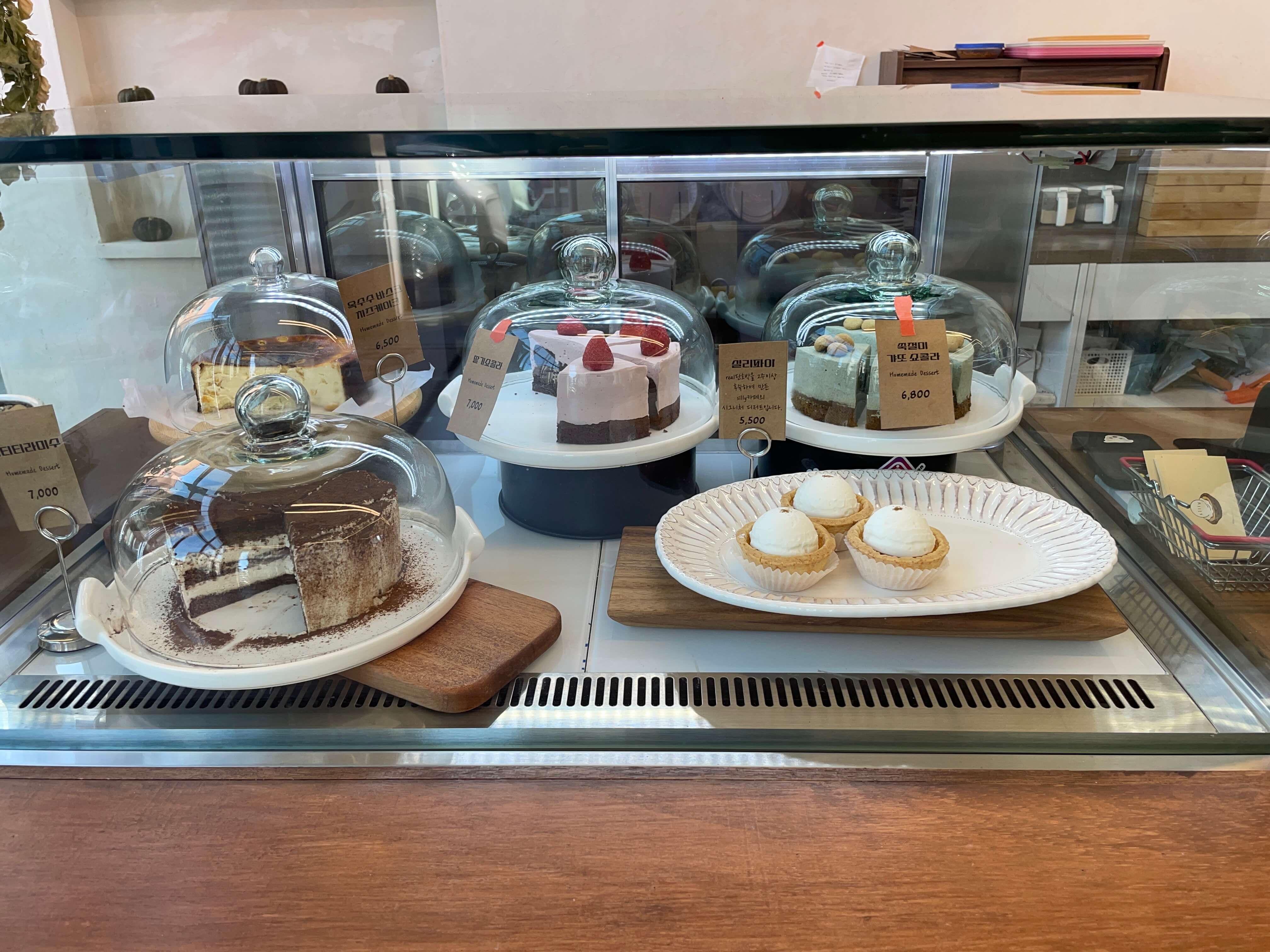 카페-실리메뉴판