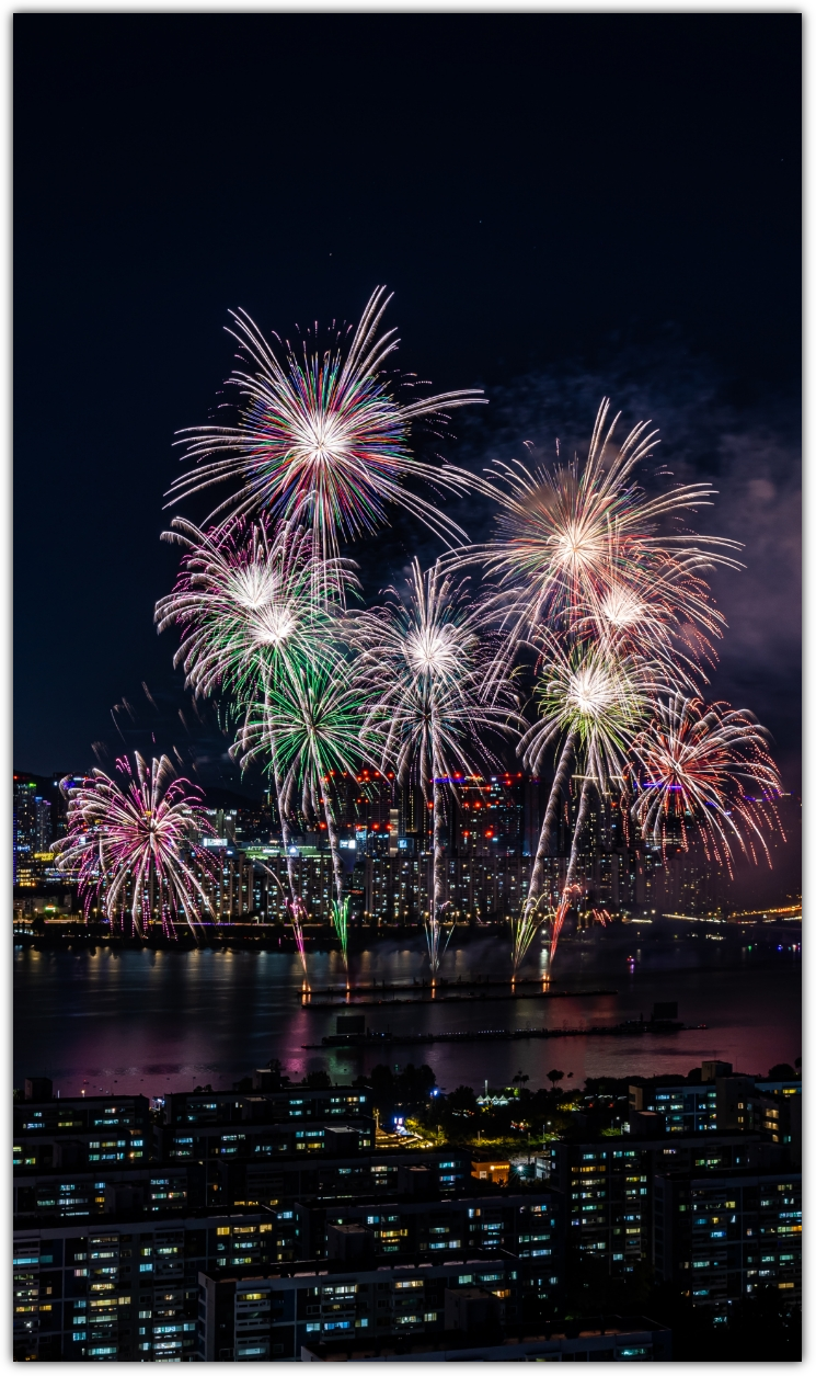 2025 서울세계불꽃축제 일정,명당, 준비물, 골든티켓, 교통 통제 구역, 관람 팁 총정리