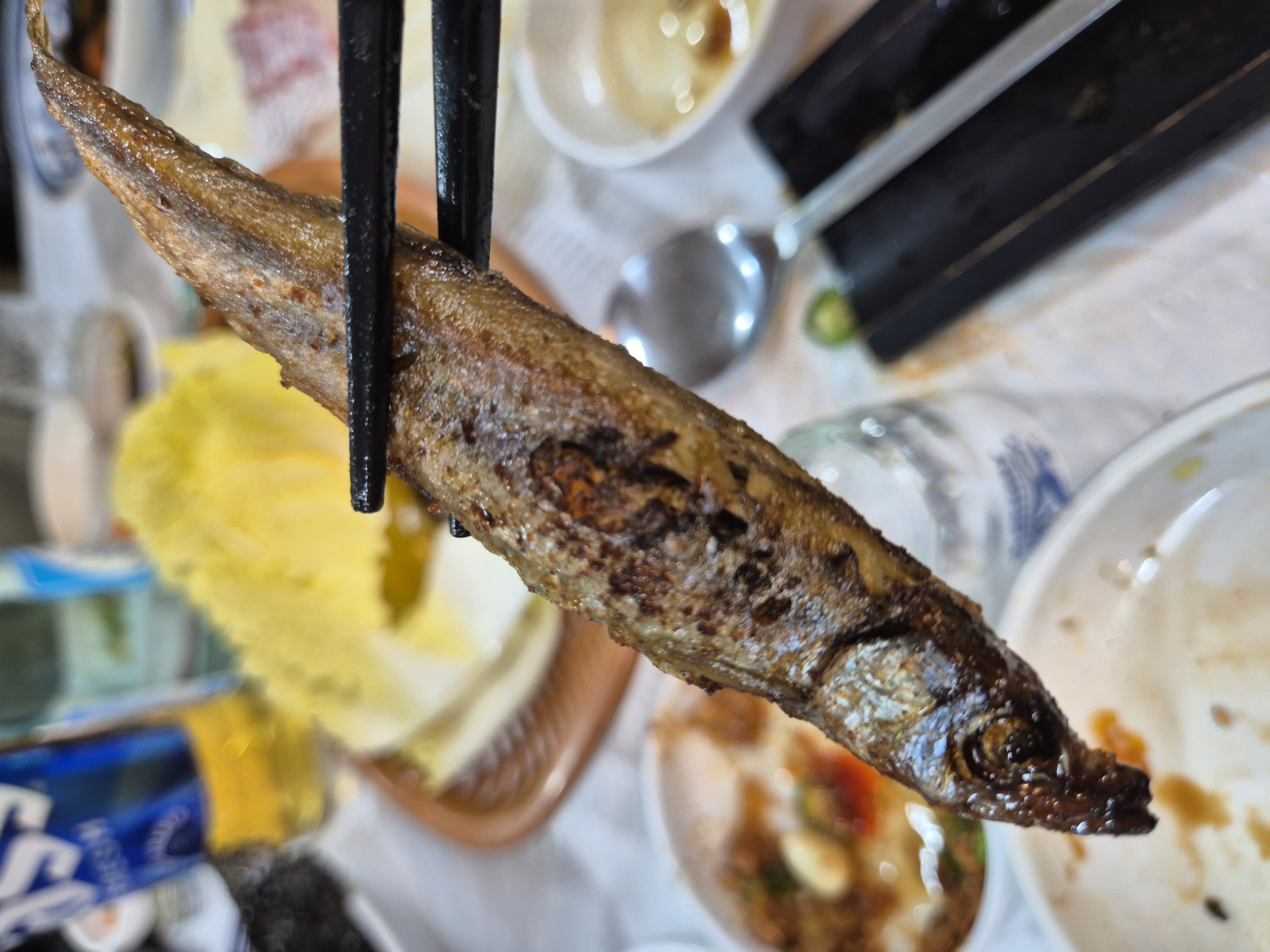 창현수산의 빙어구이