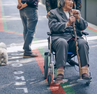 황반변성 증상 원인 치료법