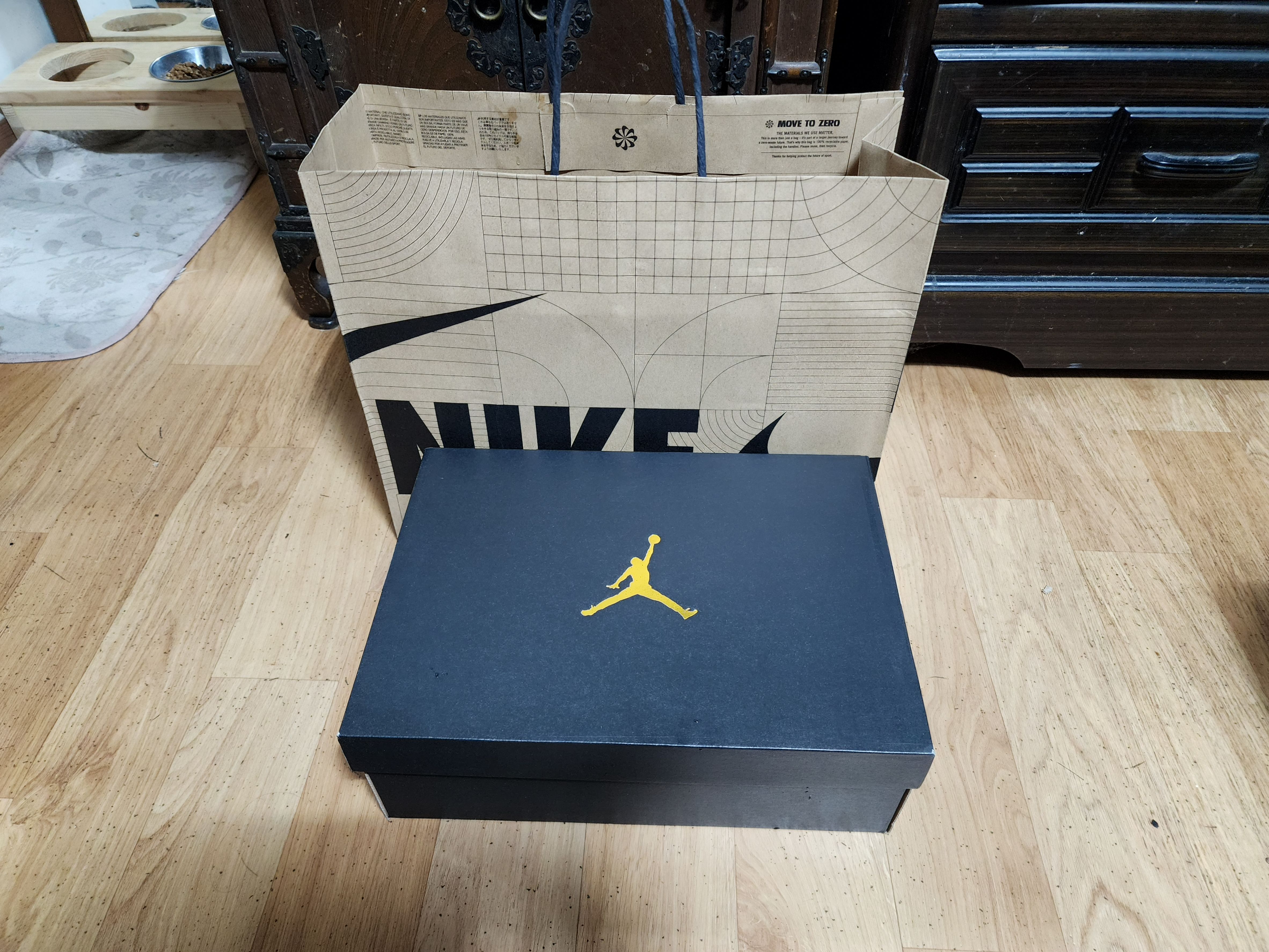 에어조던1-미드