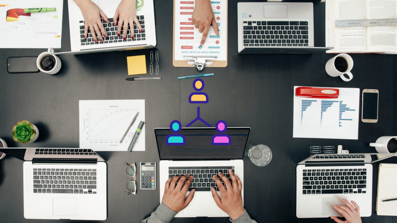 네이트판 톡톡 소개 문구와 주요 기능 정리된 이미지