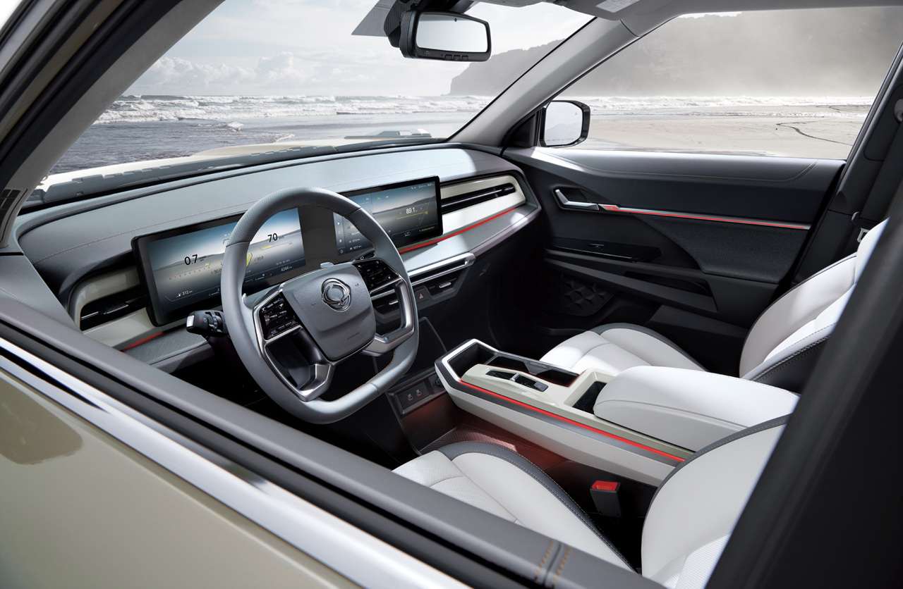 KGM 토레스 밴 이미지