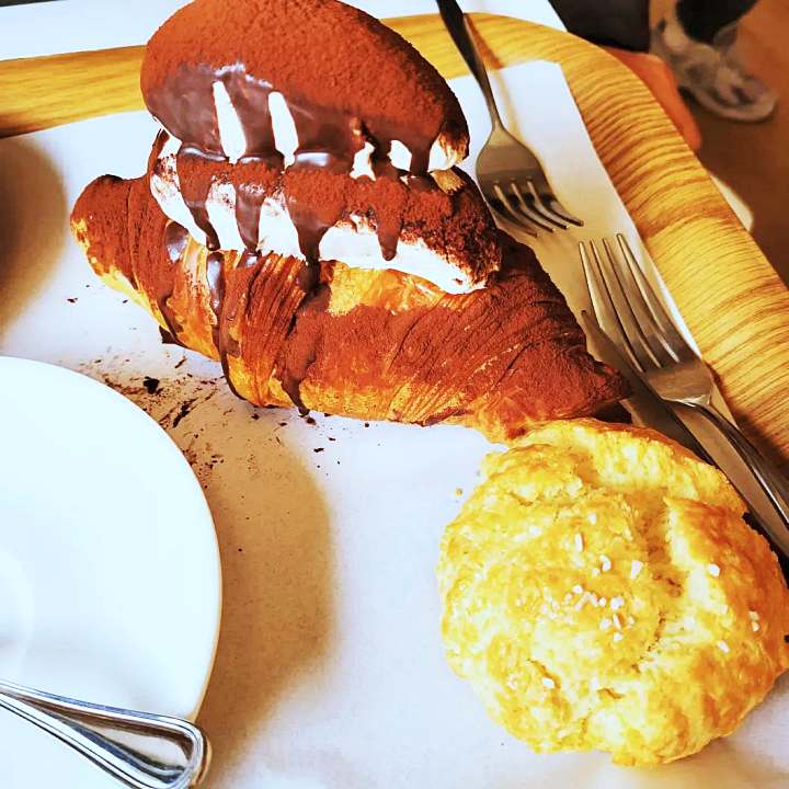 생방송오늘저녁 한옥 베이커리 전참시 이영자 배종옥 망고주스 앙버터 생크림 과일 크로와상 딸기 카스테라 양평 맛집 추천