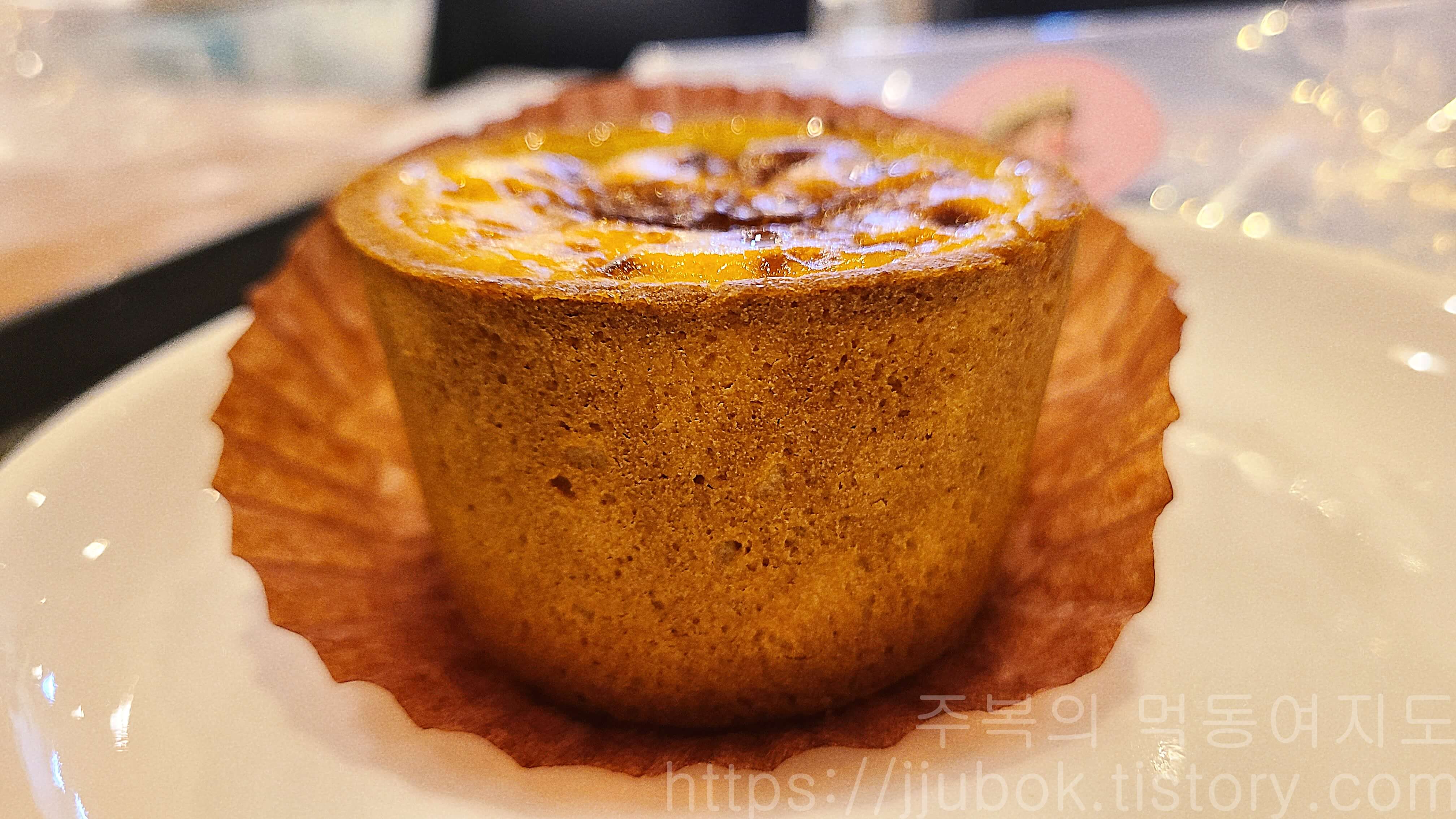 아롬-베이크-빅-고메-에그타르트-2