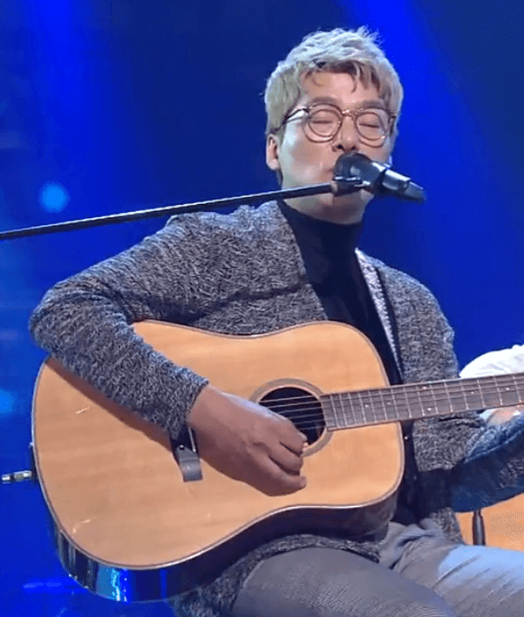 동물원 흐린 가을 하늘에 편지를 써