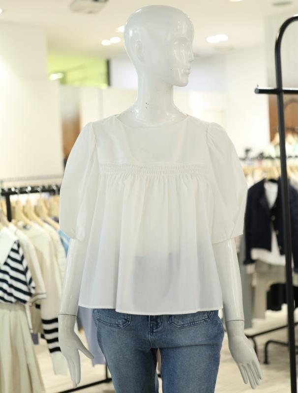 G-CUT 지컷23SS셔링 볼륨 블라우스7253260108